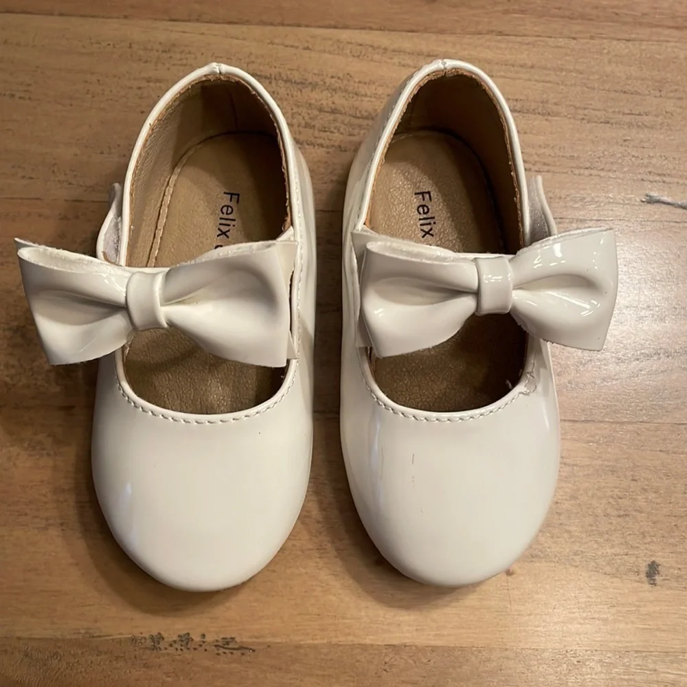 Felix and Flora Toddler Dress Shoe